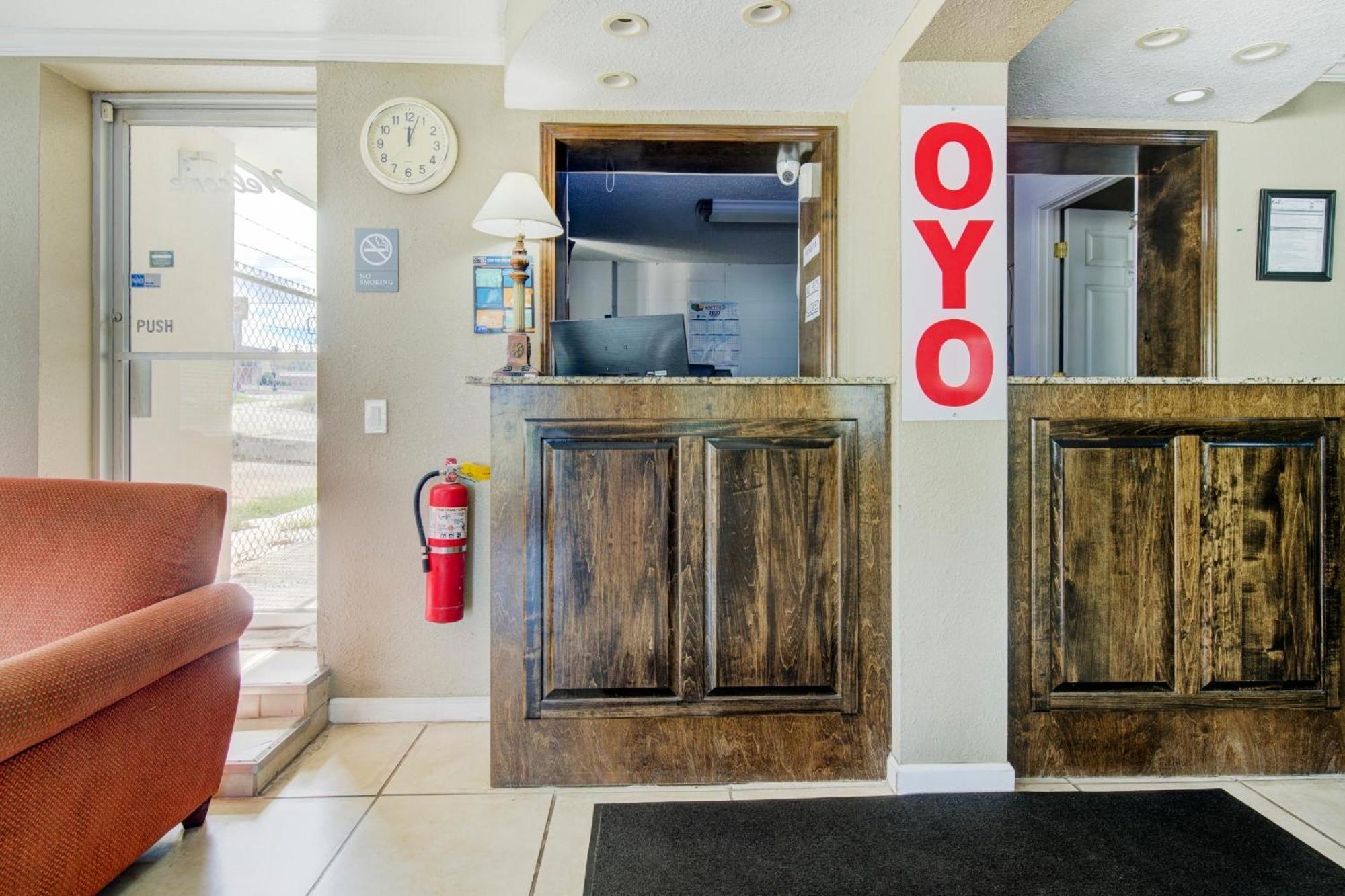 Oyo Hotel Douglas Ga Us-441 외부 사진