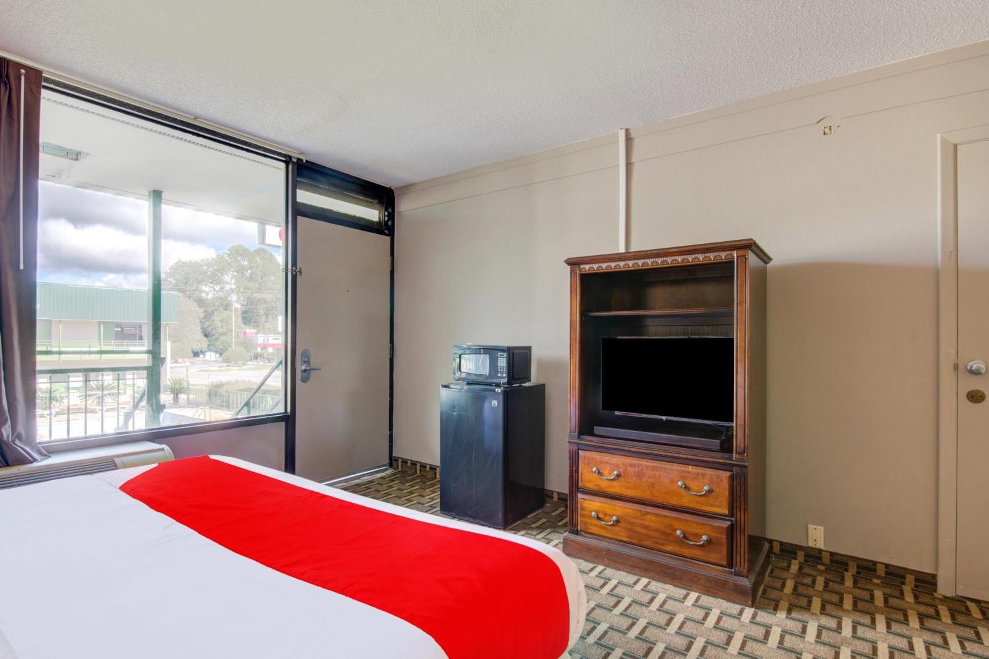 Oyo Hotel Douglas Ga Us-441 외부 사진