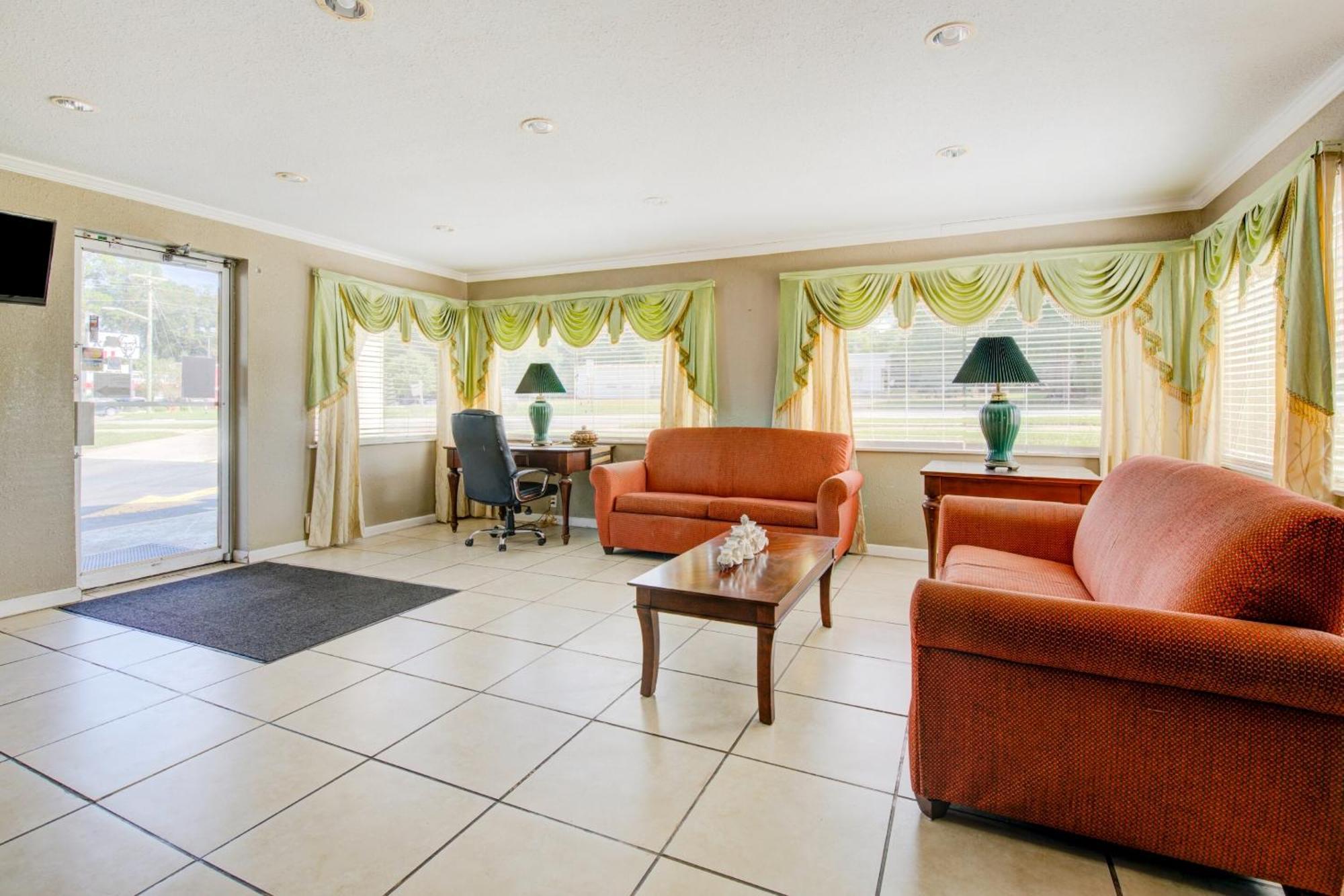 Oyo Hotel Douglas Ga Us-441 외부 사진