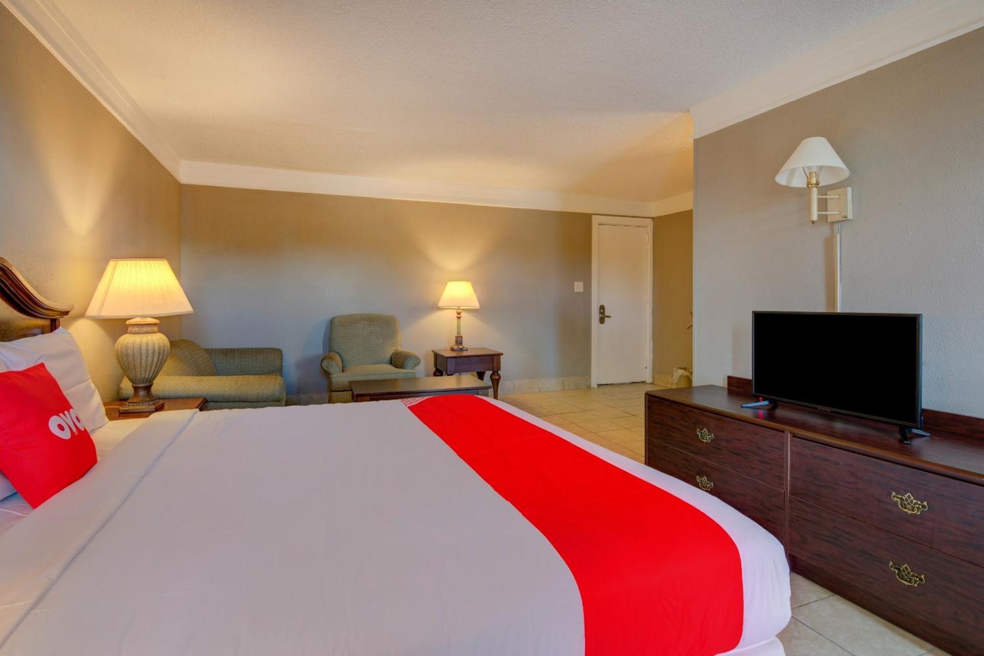 Oyo Hotel Douglas Ga Us-441 외부 사진